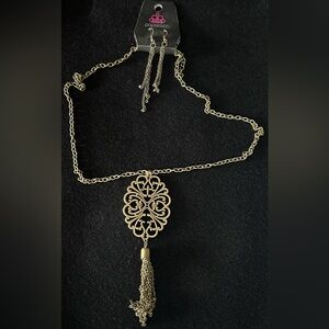 Paparazzi Gold Filigree Tassel Necklace Set